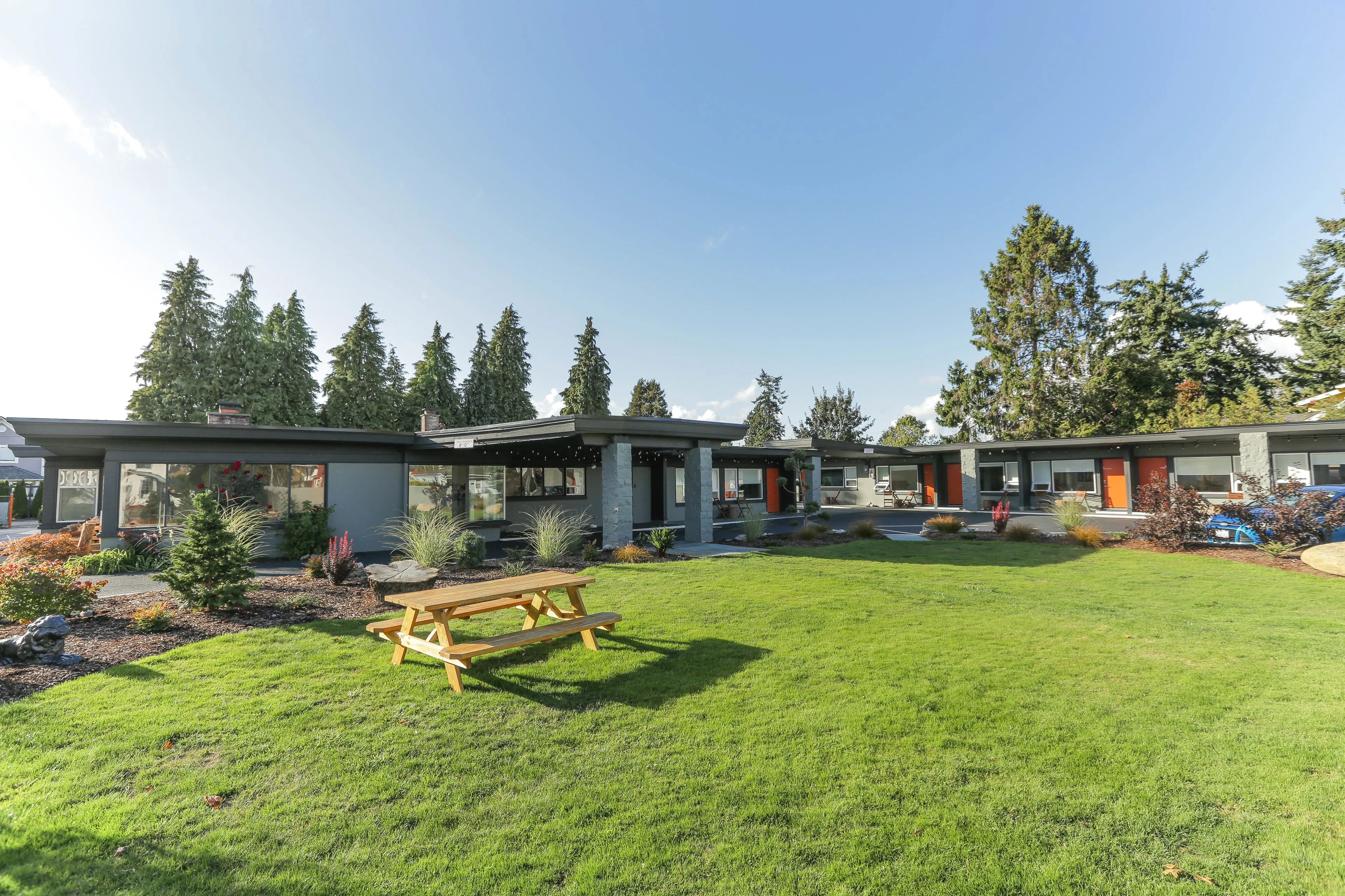 Heliotrope Hotel — photo 2